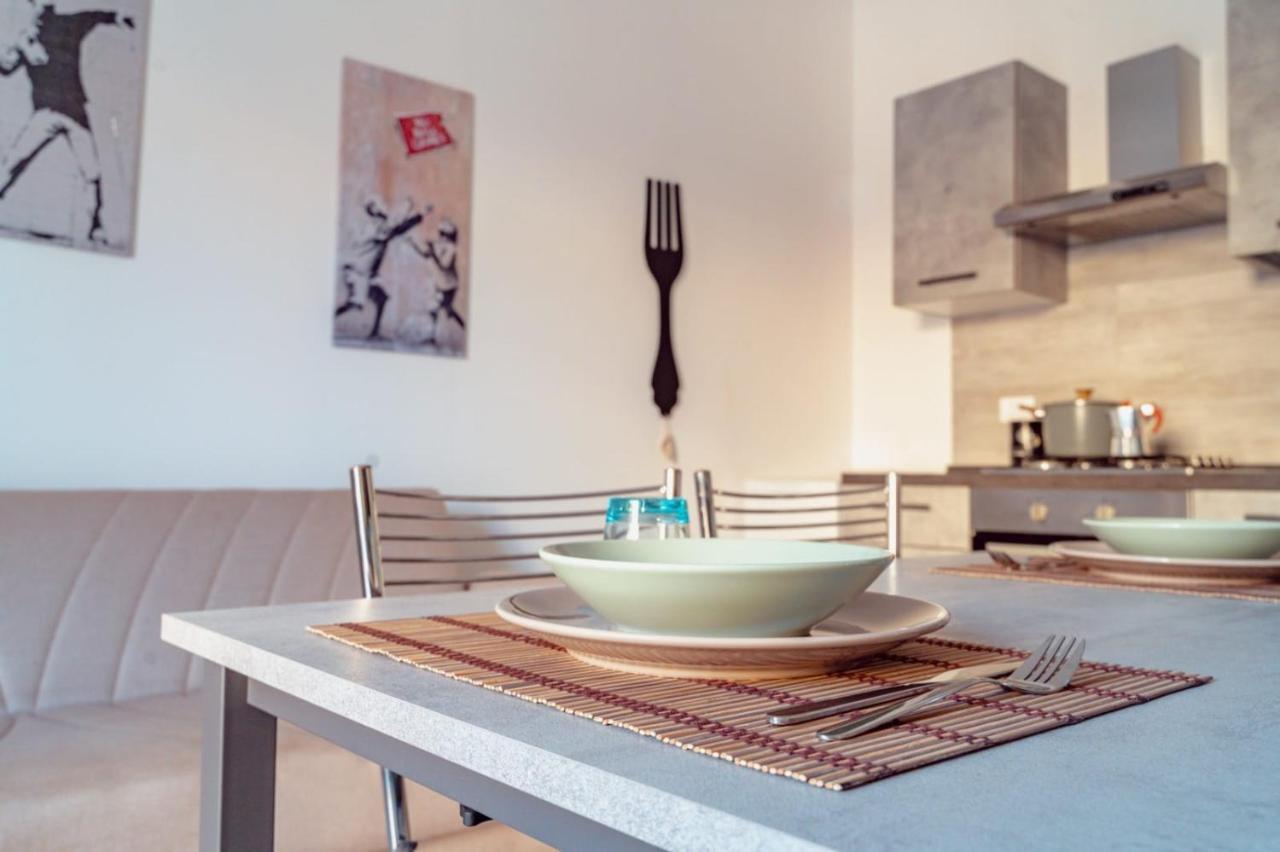 16Miglia Hotel La Caletta Luaran gambar