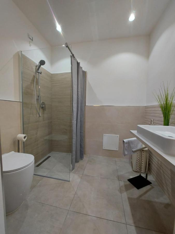 16Miglia Hotel La Caletta Luaran gambar