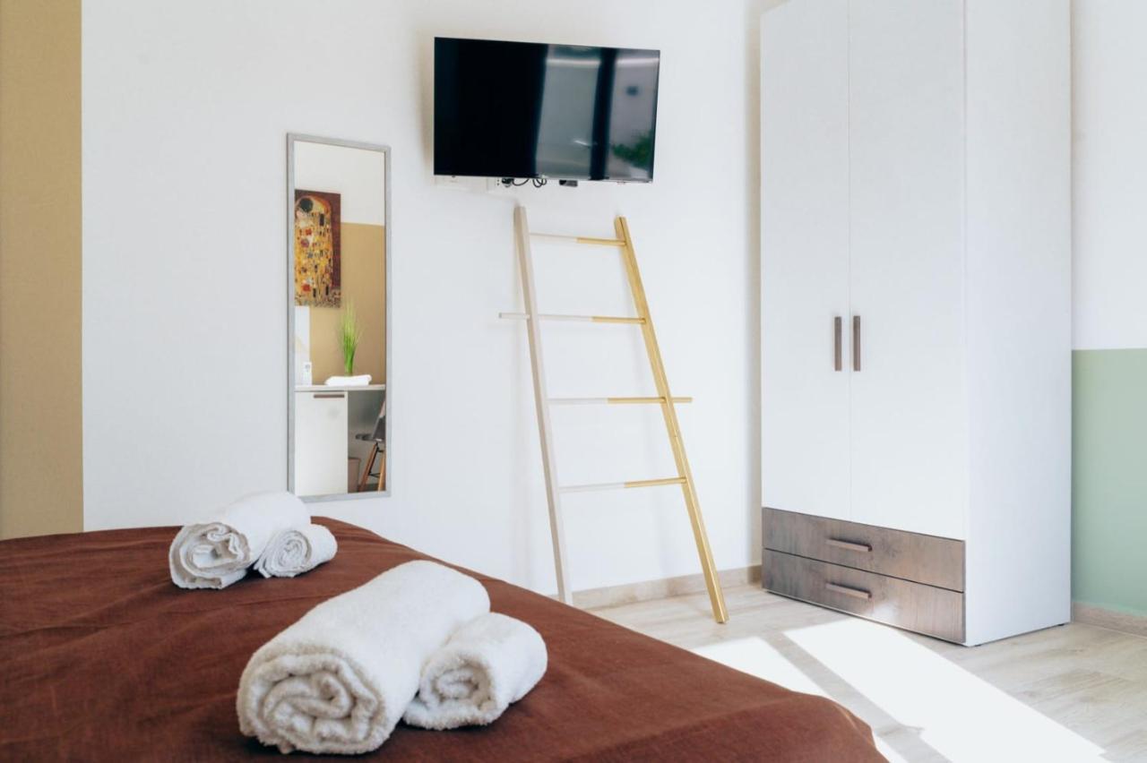 16Miglia Hotel La Caletta Luaran gambar