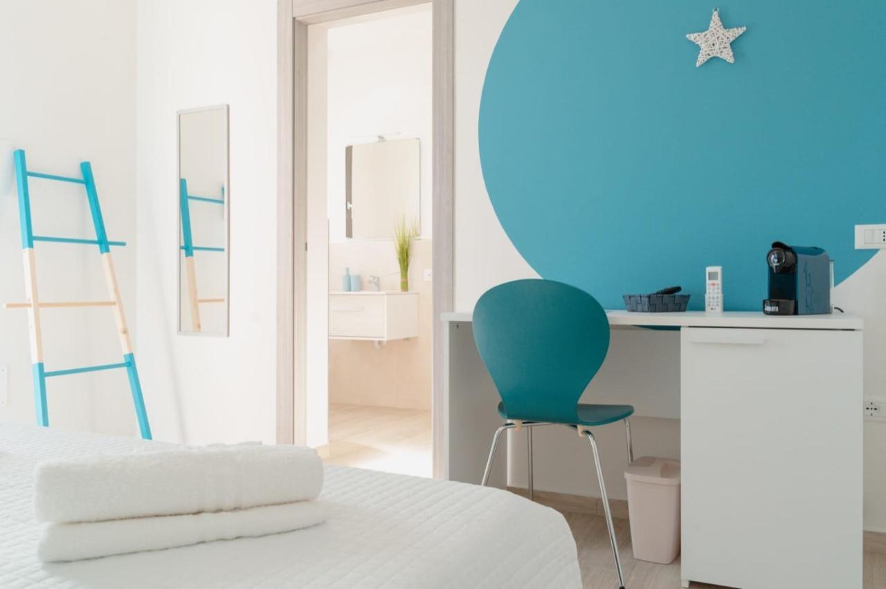 16Miglia Hotel La Caletta Luaran gambar