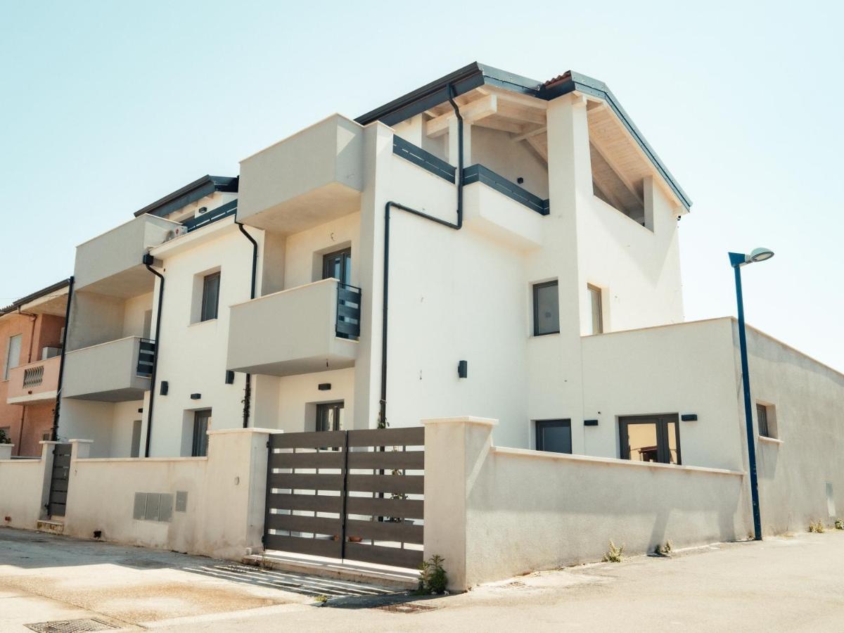 16Miglia Hotel La Caletta Luaran gambar
