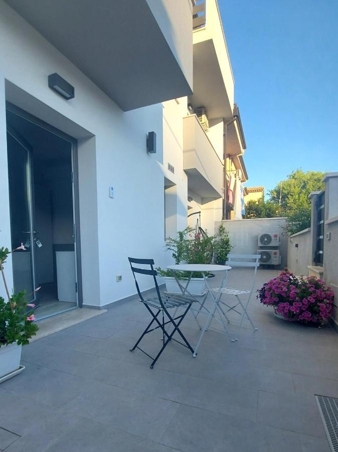 16Miglia Hotel La Caletta Luaran gambar